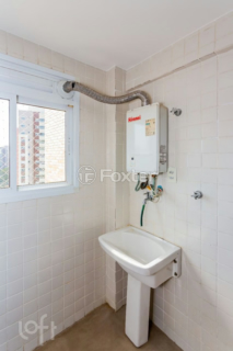 Image 34 - 389248