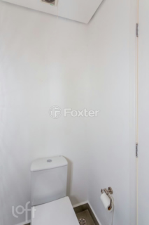 Image 44 - 389248