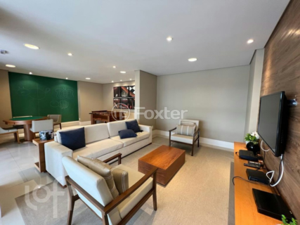 Image 30 - 392556