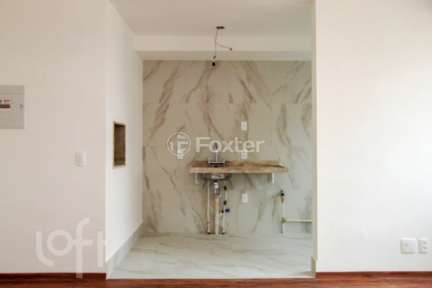 Image 3 - 393998