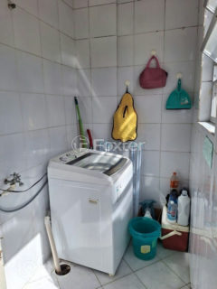 Image 12 - 394250