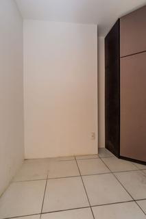 Image 23 - 395679
