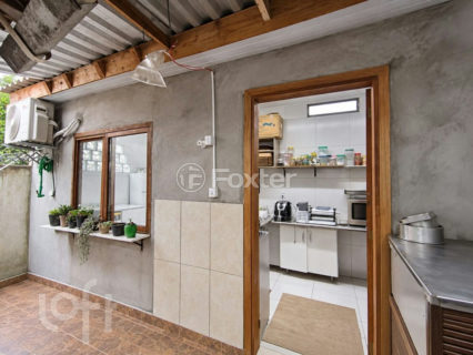 Image 22 - 396308
