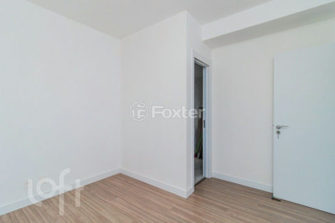 Image 21 - 396512