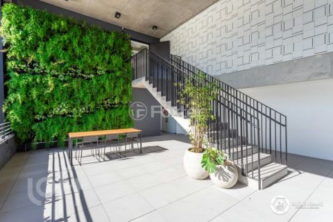 Image 31 - 396599