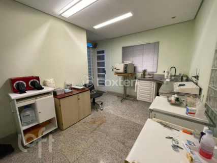 Image 20 - 396718