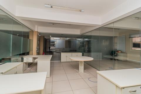 Image 17 - 397034