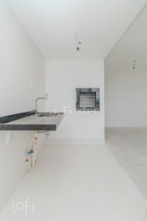 Image 8 - 397346