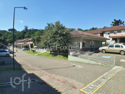 Image 29 - 397962