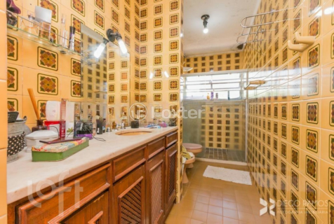 Image 32 - 397974