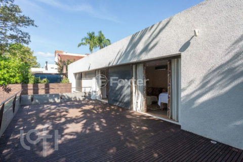 Image 29 - 397984