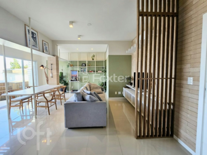 Image 4 - 398367