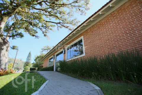 Image 41 - 398805