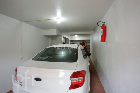 Image 32 - 401892