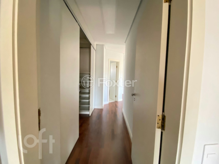Image 35 - 401893