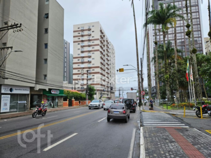 Image 21 - 403899