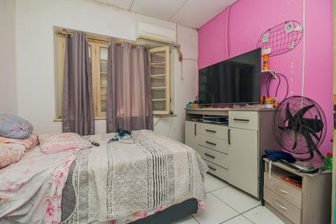 Image 10 - 404410