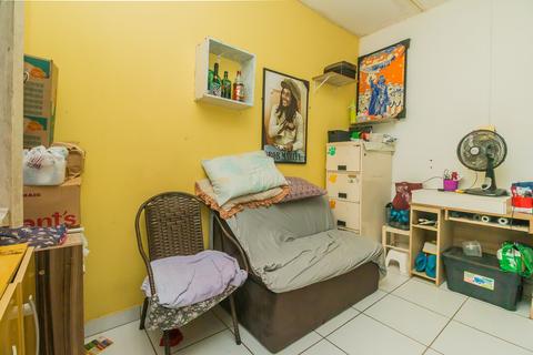 Image 14 - 404410