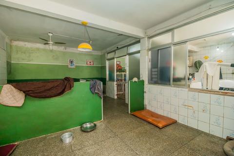 Image 35 - 404410