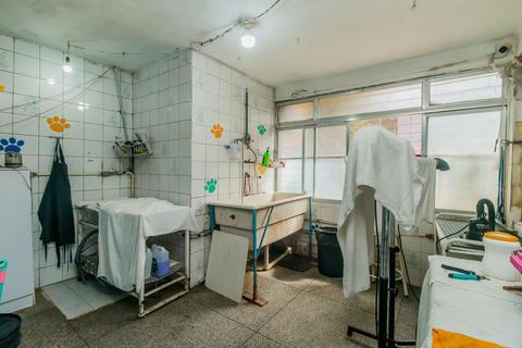 Image 38 - 404410