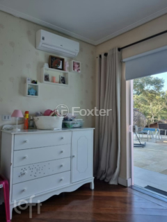 Image 21 - 404560