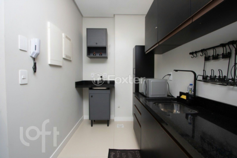Image 11 - 404775