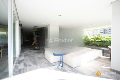 Image 3 - 404775