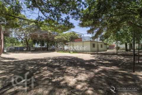 Image 10 - 405374