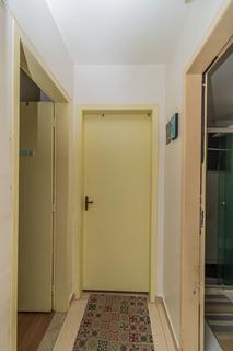Image 6 - 405379