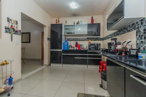 Image 16 - 421704