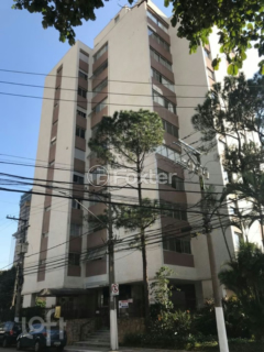 Image 38 - 425008