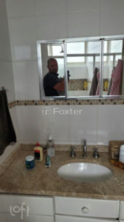 Image 17 - 425687