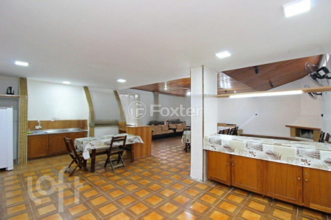 Image 3 - 425687