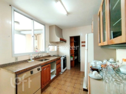 Image 32 - 431103