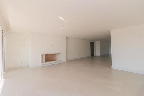 Image 46 - 434437