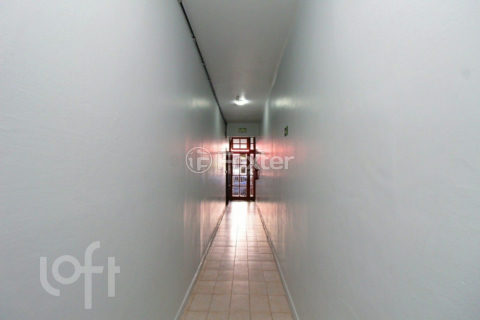 Image 22 - 435242