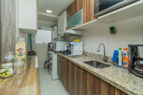 Image 17 - 443749