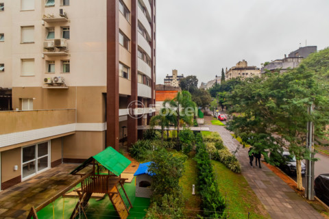 Image 5 - 446267
