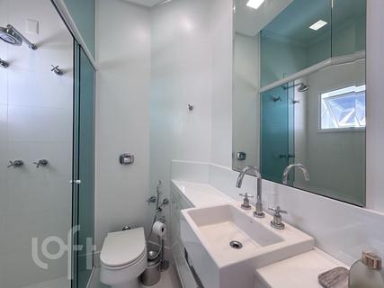 Image 31 - 447271