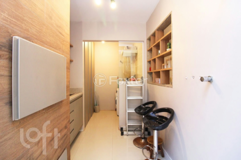 Image 7 - 447276