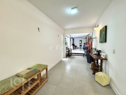 Image 40 - 447649