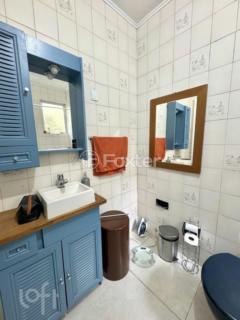 Image 9 - 447649