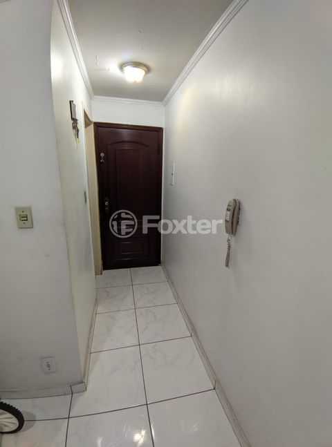 Image 3 - 448359