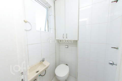 Image 17 - 449384