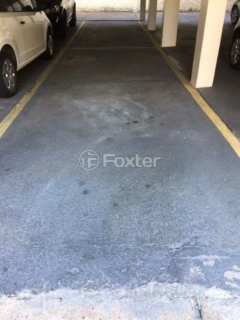 Image 30 - 449384