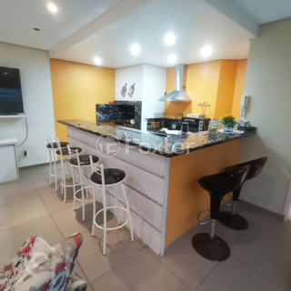 Image 21 - 450041