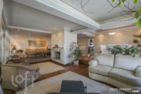 Image 4 - 453361
