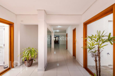 Image 38 - 457610
