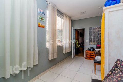 Image 17 - 468293