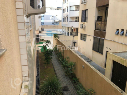Image 9 - 471341